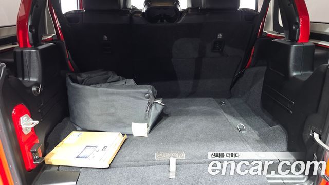 Jeep Wrangler 2018 — photo 26