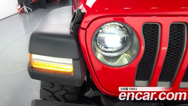 Jeep Wrangler 2018 — photo 8