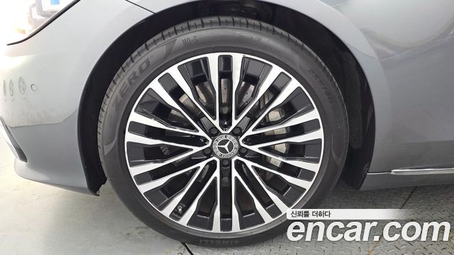 Mercedes-Benz S-Class 2021 — photo 5