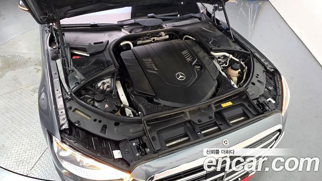 Mercedes-Benz S-Class 2021 — photo 6