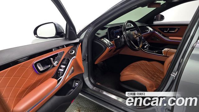 Mercedes-Benz S-Class 2021 — photo 13