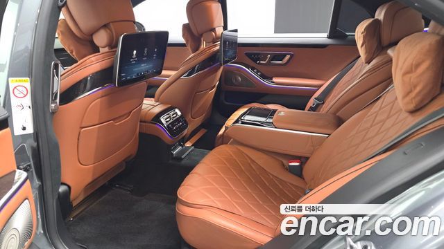 Mercedes-Benz S-Class 2021 — photo 19