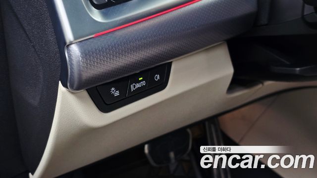 BMW iX2 2024 — photo 26