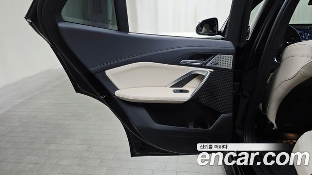 BMW iX2 2024 — photo 15