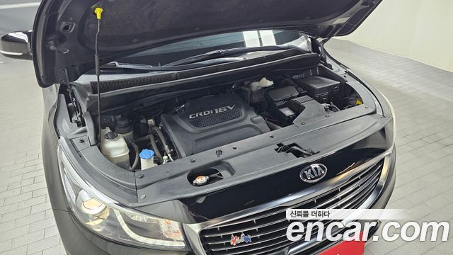 Kia Canival 2018 — photo 6