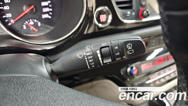 Kia Canival 2018 — photo 28