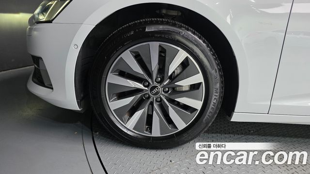 Audi A6 2021 — photo 5