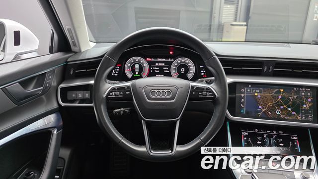 Audi A6 2021 — photo 18