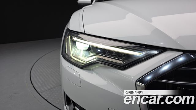 Audi A6 2021 — photo 8