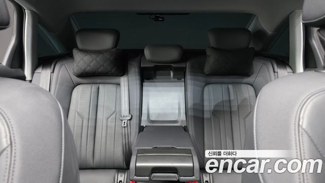 Audi A6 2021 — photo 30