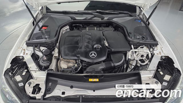 Mercedes-Benz E-Class 2021 — photo 6