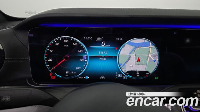 Mercedes-Benz E-Class 2021 — photo 11