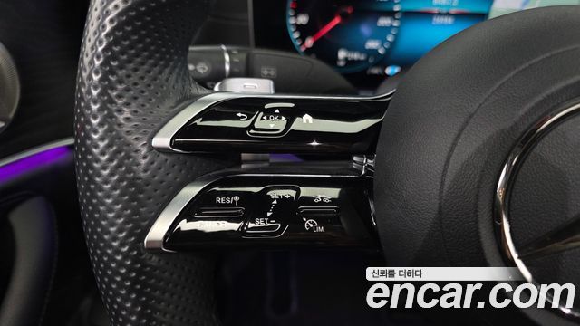 Mercedes-Benz E-Class 2021 — photo 22