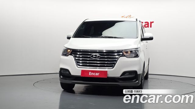 Hyundai Starex 2019 — photo 3