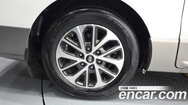 Hyundai Starex 2019 — photo 5
