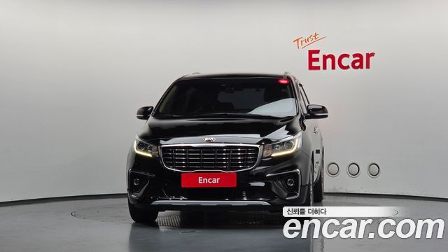 Kia Canival 2020 — photo 3