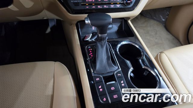 Kia Canival 2020 — photo 12