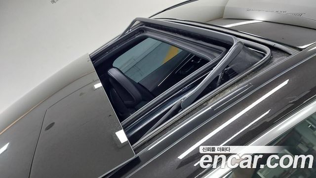 Mercedes-Benz EQS 2022 — photo 12