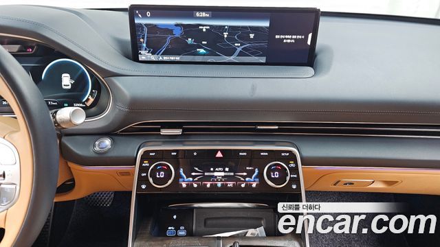 Genesis GV80 2023 — photo 14