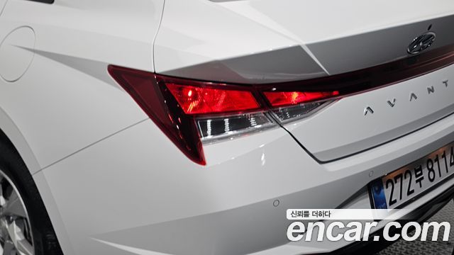Hyundai AVANTE 2023 — photo 9