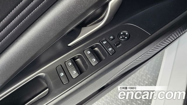 Hyundai AVANTE 2023 — photo 29