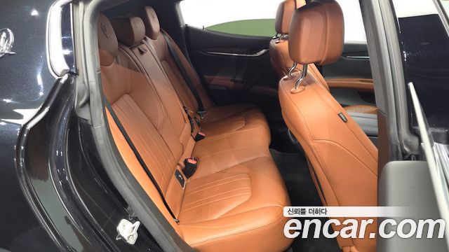 Maserati Ghibli 2014 — photo 11