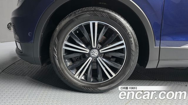 Volkswagen Tiguan 2018 — photo 5
