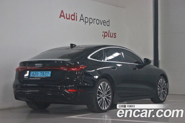 Audi A6 e-Tron 2025 — photo 2