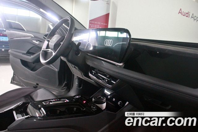 Audi A6 e-Tron 2025 — photo 12