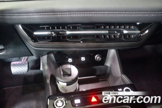 Audi A6 e-Tron 2025 — photo 14