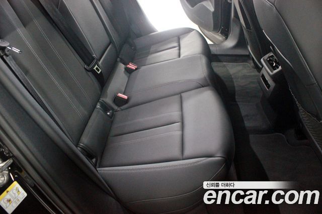 Audi A6 e-Tron 2025 — photo 17