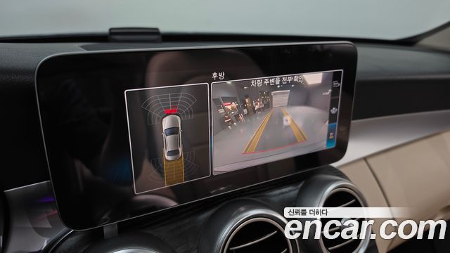 Mercedes-Benz C-Class 2019 — photo 21