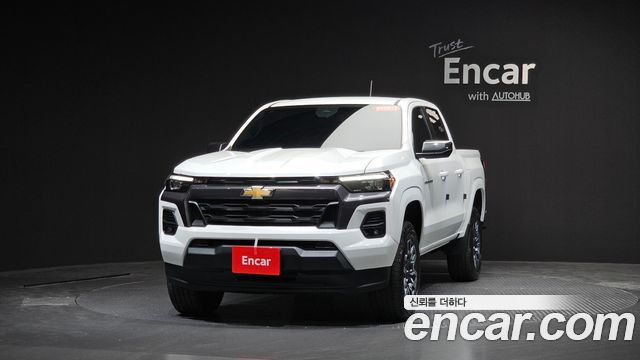 Chevrolet Korea Colorado 2023 — photo 3