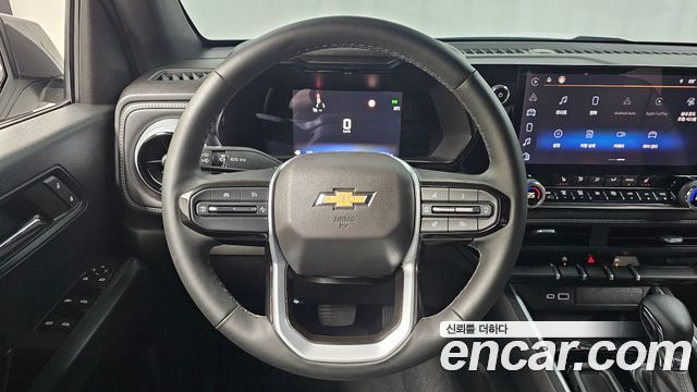 Chevrolet Korea Colorado 2023 — photo 19