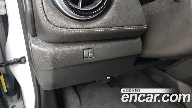 Chevrolet Korea Colorado 2023 — photo 25