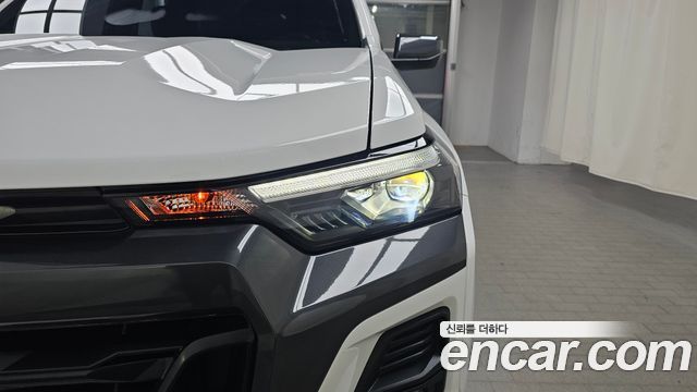 Chevrolet Korea Colorado 2023 — photo 8