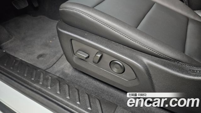 Chevrolet Korea Colorado 2023 — photo 30