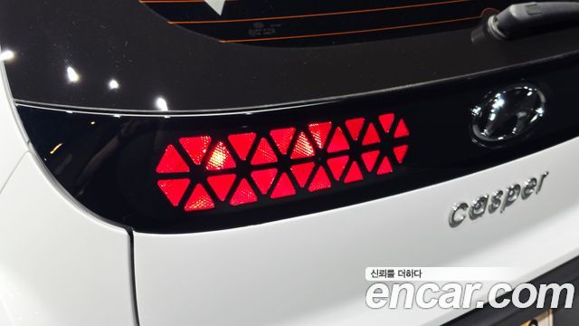 Hyundai Casper 2023 — photo 9