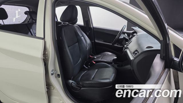 Kia morning 2012 — photo 12