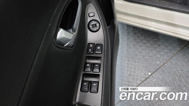Kia morning 2012 — photo 14