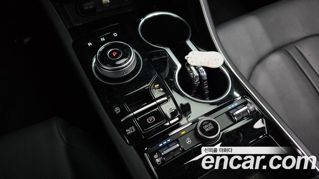 Kia K5 2022 — photo 12