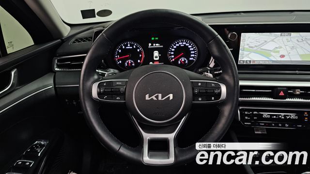Kia K5 2022 — photo 20
