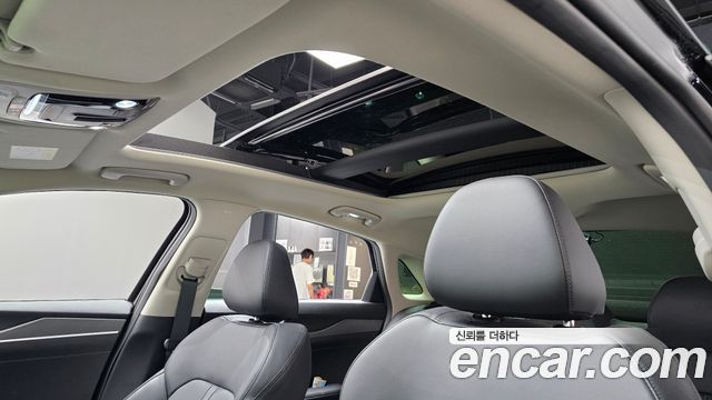 Kia K5 2022 — photo 22