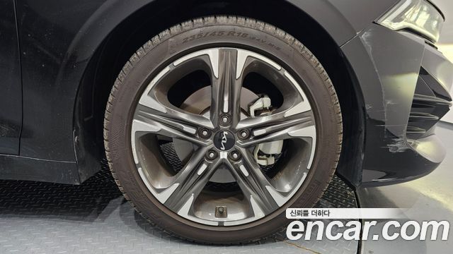 Kia K5 2022 — photo 7