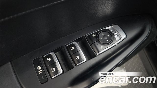 Kia K5 2022 — photo 34