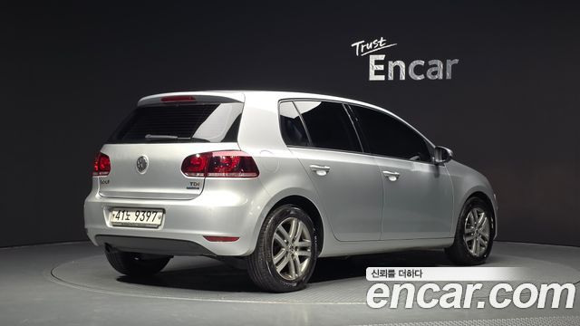 Volkswagen Golf 2012 — photo 2