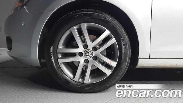 Volkswagen Golf 2012 — photo 5
