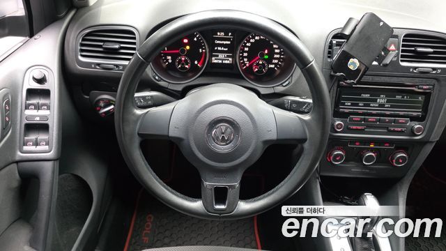 Volkswagen Golf 2012 — photo 13