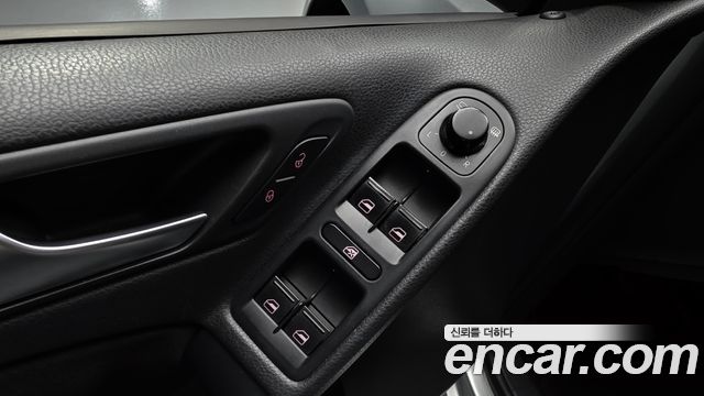 Volkswagen Golf 2012 — photo 19