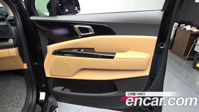 Kia Canival 2021 — photo 14
